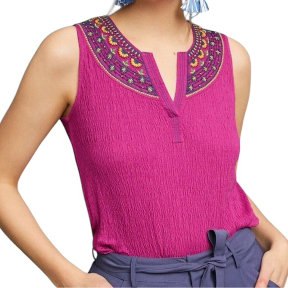 Akemi + Kin Anthropologie Vizela Pink Embroidered Textured Tunic Tank Top
